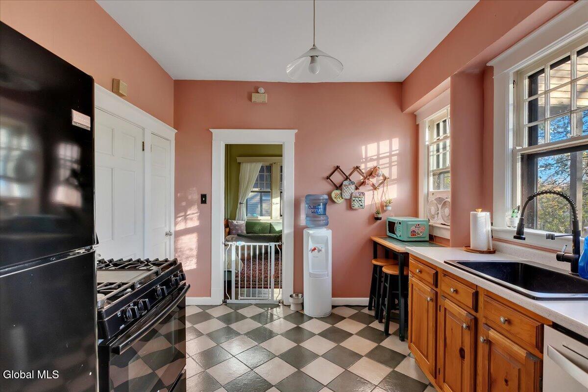 216 Spring Avenue Troy, NY 12180 - Photo 12 of 39 14-IMG_0757