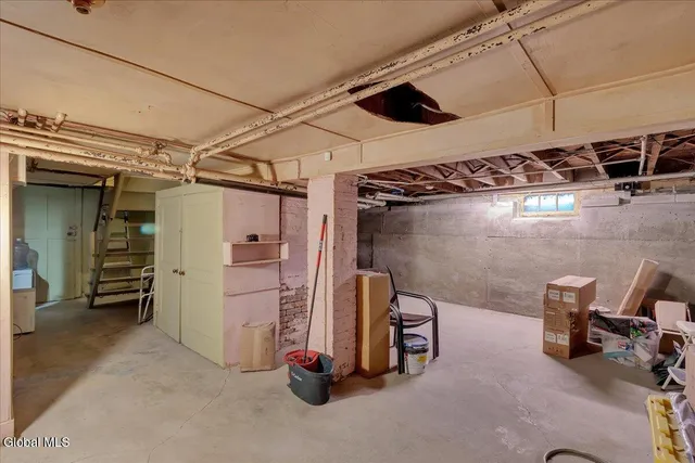 $249,999 | 216 Spring Avenue, Troy, NY 12180