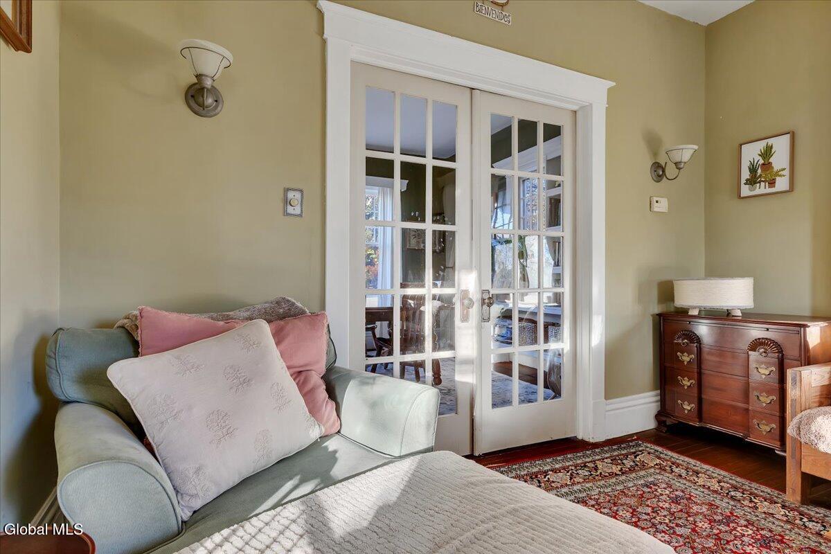 216 Spring Avenue Troy, NY 12180 - Photo 8 of 39 10-IMG_0723