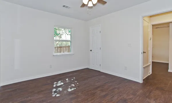 $1,999 | 913 Cove Trail, Little Elm, TX 75068