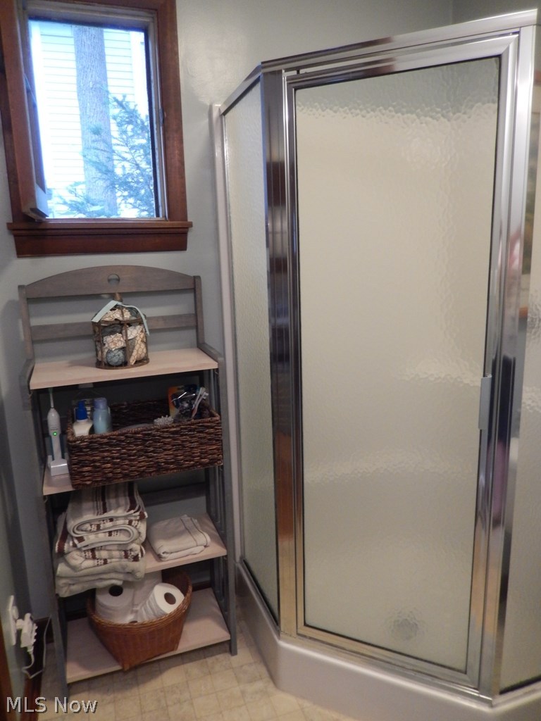 2920 Lee Road Silver Lake, OH 44224 - Photo 11 of 25