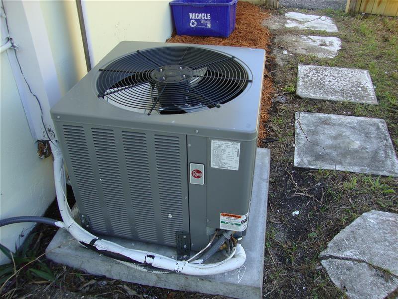 3100 Surf Way Riviera Beach, FL 33404 - Photo 11 of 23 DSC05025