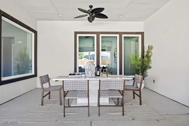 $1,540,000 | 5865 Egan Crest Drive, Las Vegas, NV 89149