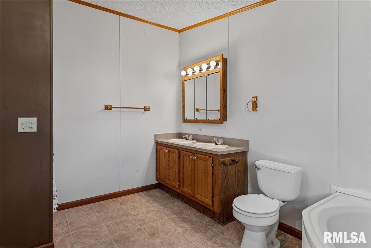3319 Ridgewood Avenue Springfield, IL 62702 - Photo 25 of 32 Gallery Image 25