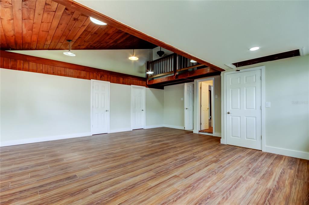 2901 Pelham Road North St. Petersburg, FL 33710 - Photo 13 of 32 a view of an empty room