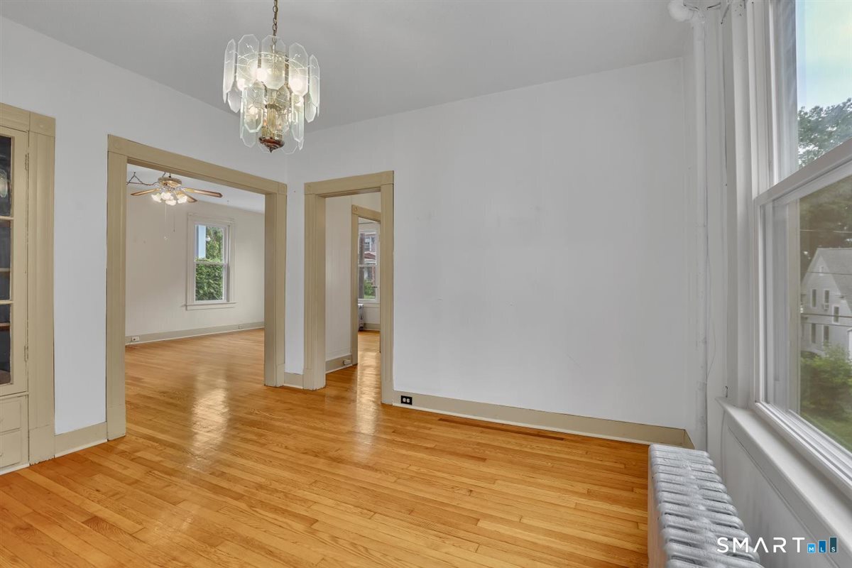 20 4th Street Meriden, CT 06451 - Photo 12 of 34
