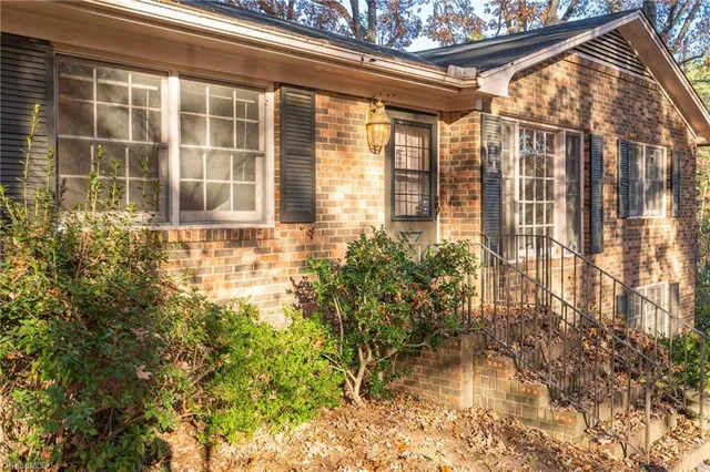 $425,000 | 3838 Shoccoree Drive, Durham, NC 27705