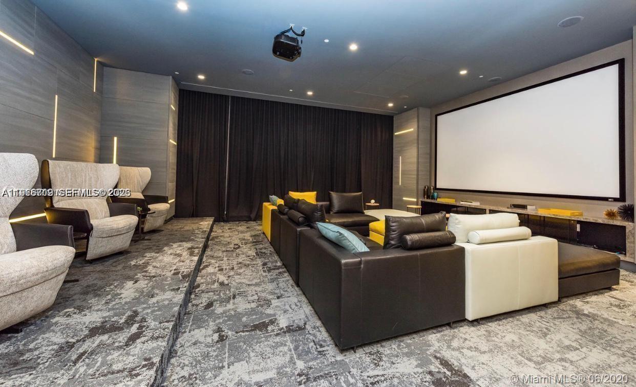 55 Southwest 9th Street, Unit 2307 Miami, FL 33130 - Photo 32 of 35 a living room with furniture