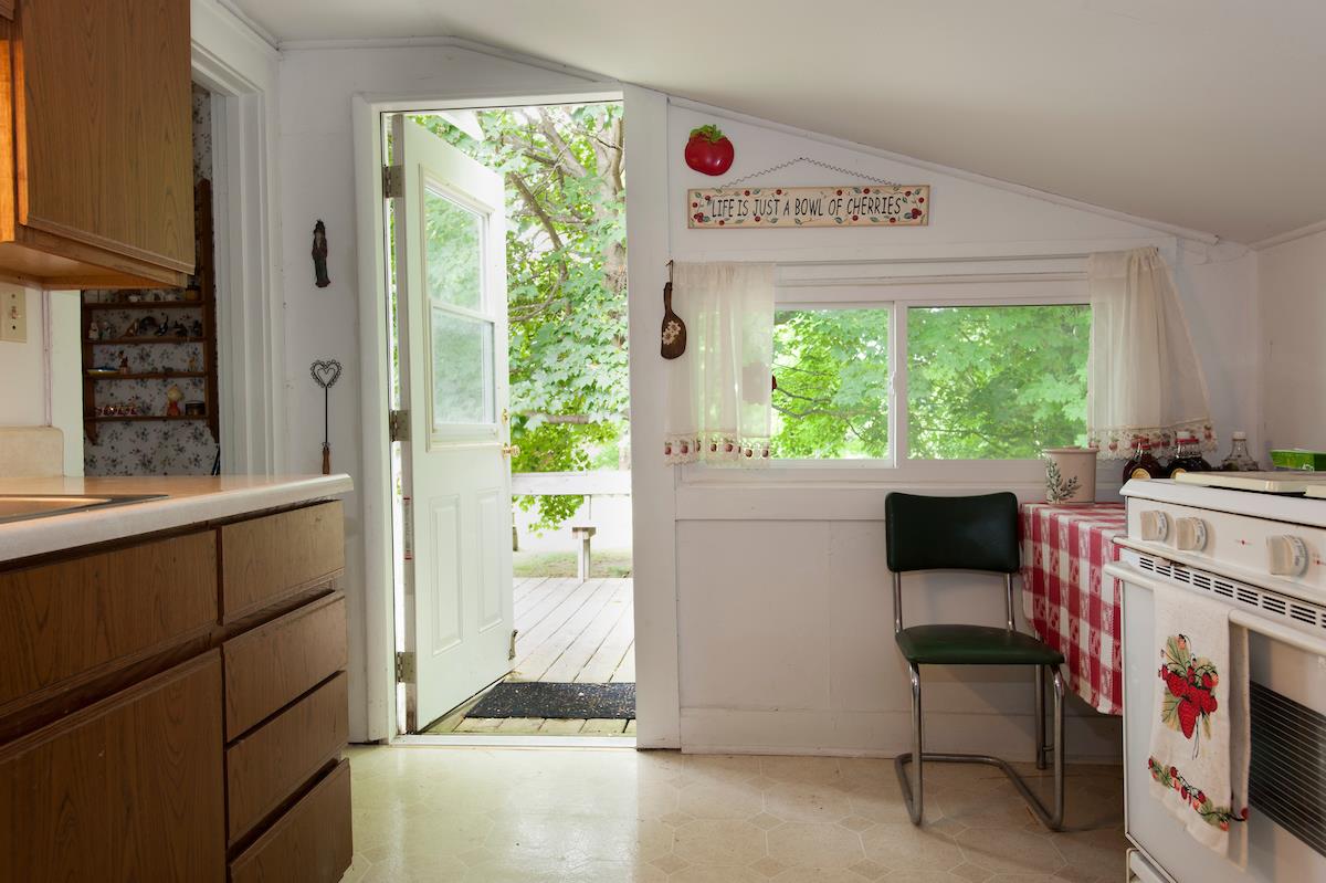 3077 Kroupa Road Traverse City, MI 49686 - Photo 54 of 61 1837873-56.JPG