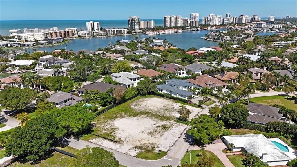 3225 Regatta Road Naples, FL 34103 - Photo 7 of 12