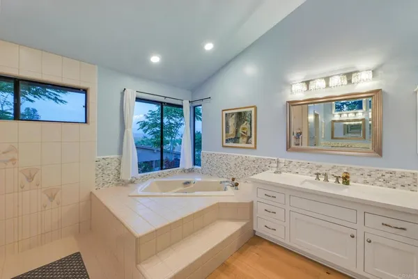 $1,900,000 | 4236 Valle Del Sol, Bonsall, CA 92003