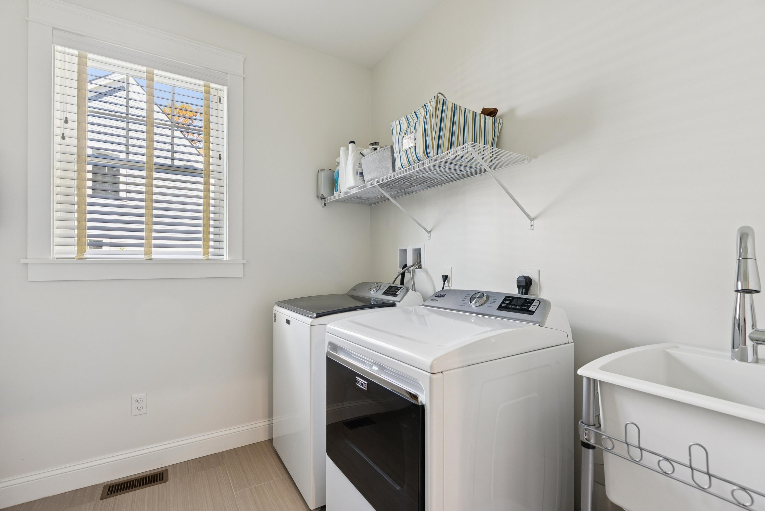 35 Beryls Way Kennebunkport, ME 04046 - Photo 32 of 56 DSC01915