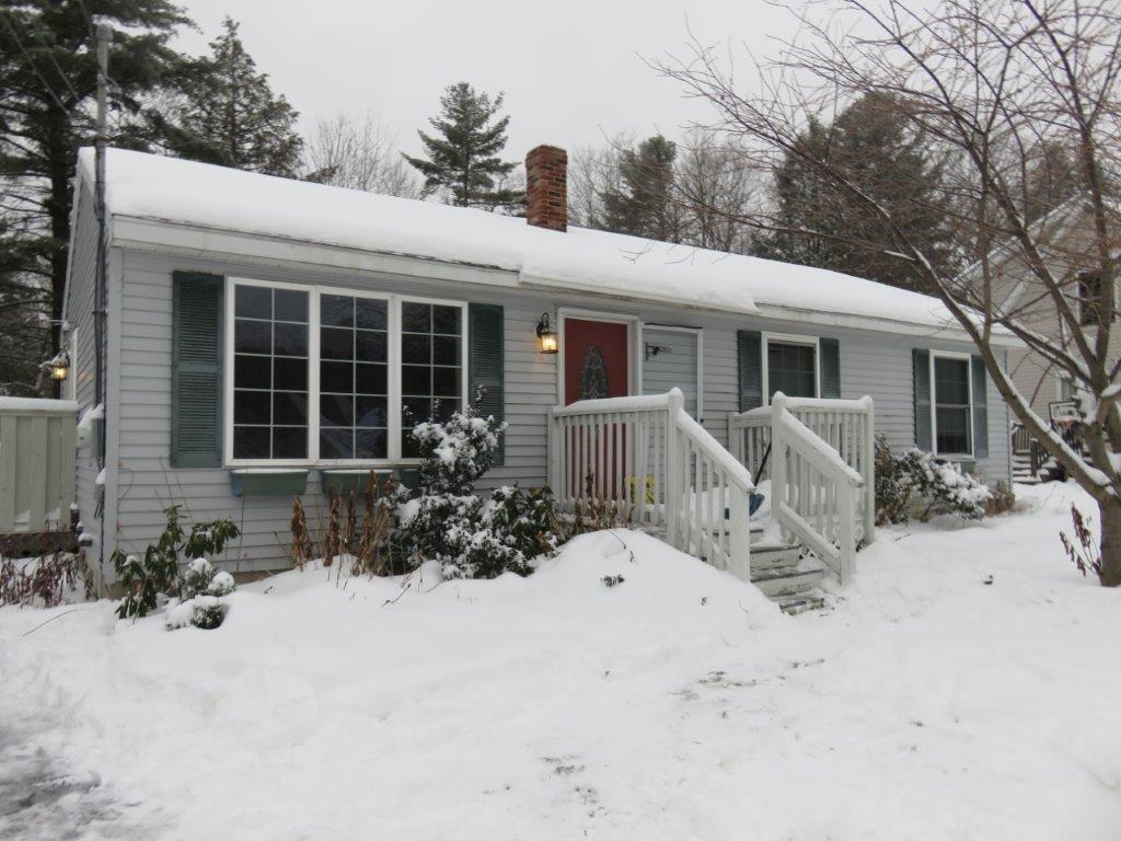 9 Nathan Court Springvale, ME 04083 - Photo 1 of 12 Photo