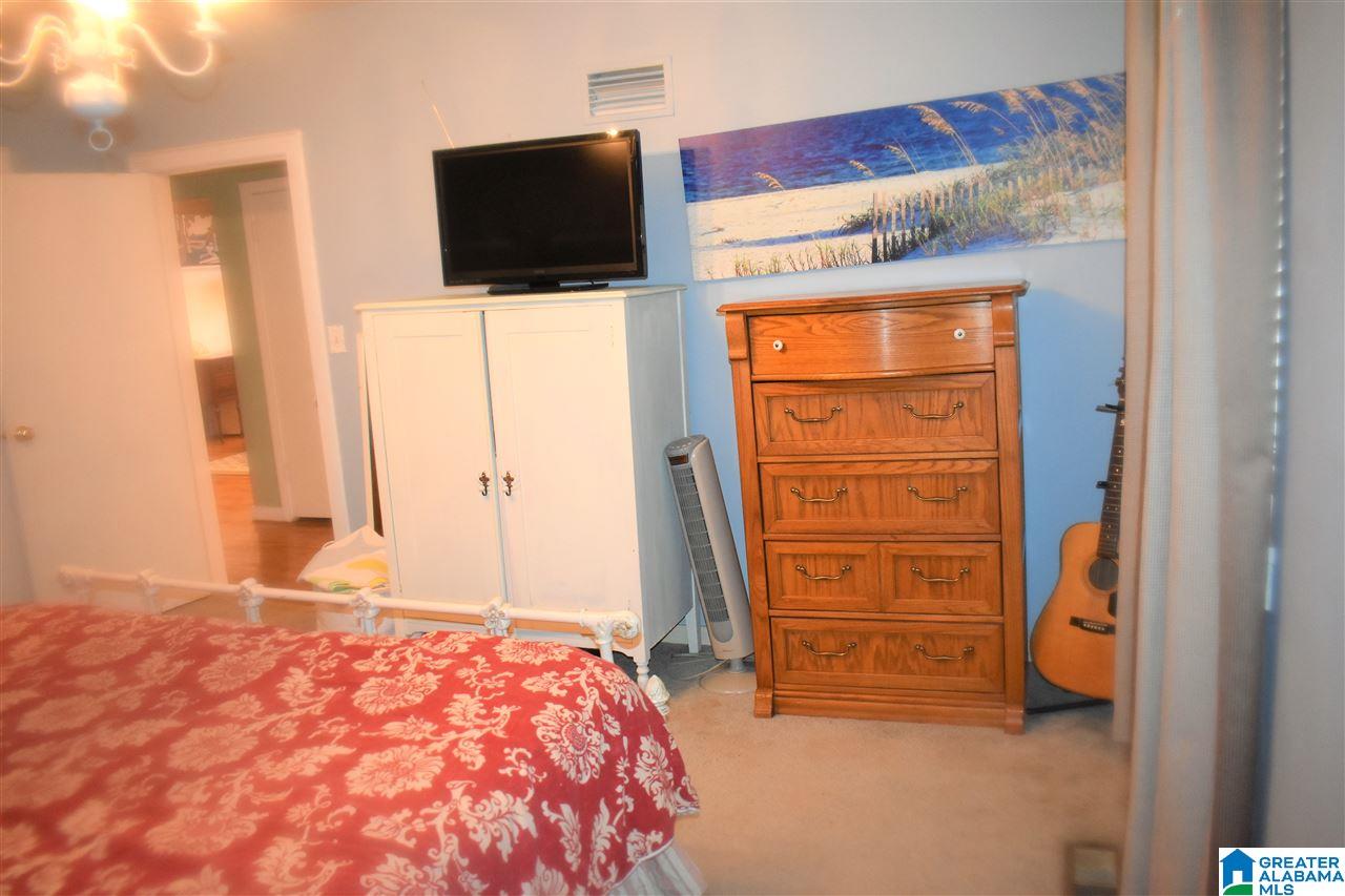 733 Martinwood Road Birmingham, AL 35235 - Photo 9 of 43