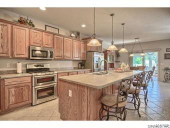 404 Kings Ridge Boulevard O'Fallon, IL 62269 - Photo 7 of 36