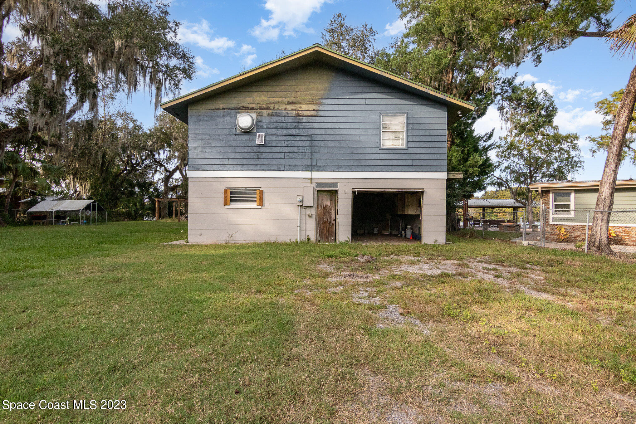 4091 Cypress Bend Geneva, FL 32732 - Photo 2 of 23 028_4085_and_4091_cypress_bend_aerial_ph