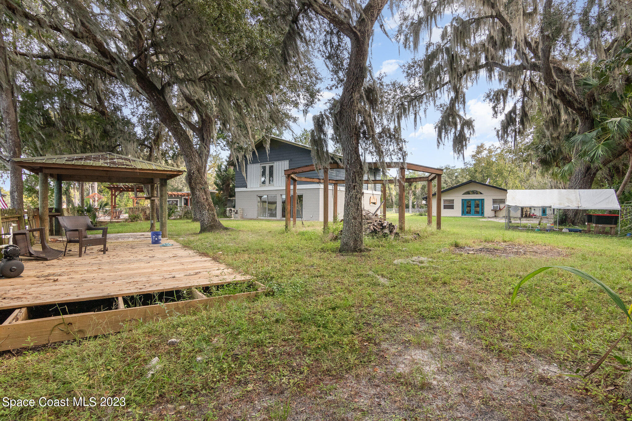 4091 Cypress Bend Geneva, FL 32732 - Photo 22 of 23 032_4085_and_4091_cypress_bend_aerial_ph