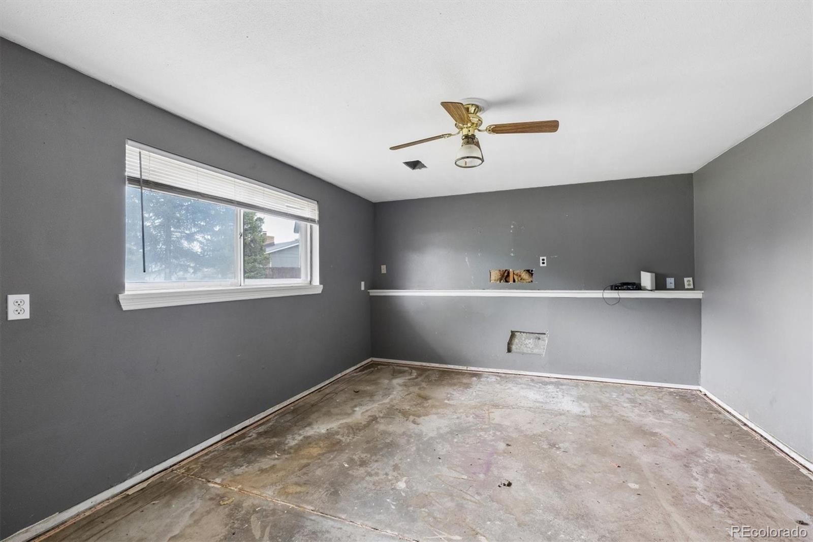 404 Neptune Court Lone Tree, CO 80124 - Photo 9 of 16 a view of room