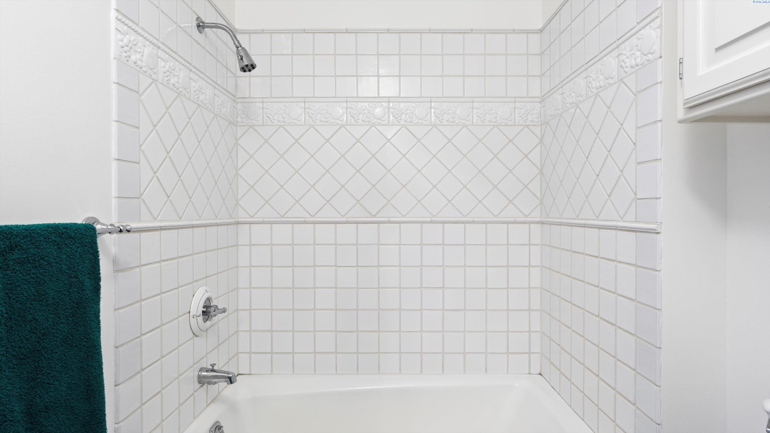 43701 North O'Brien Road Prosser, WA 99350 - Photo 16 of 48 Gallery Image 16