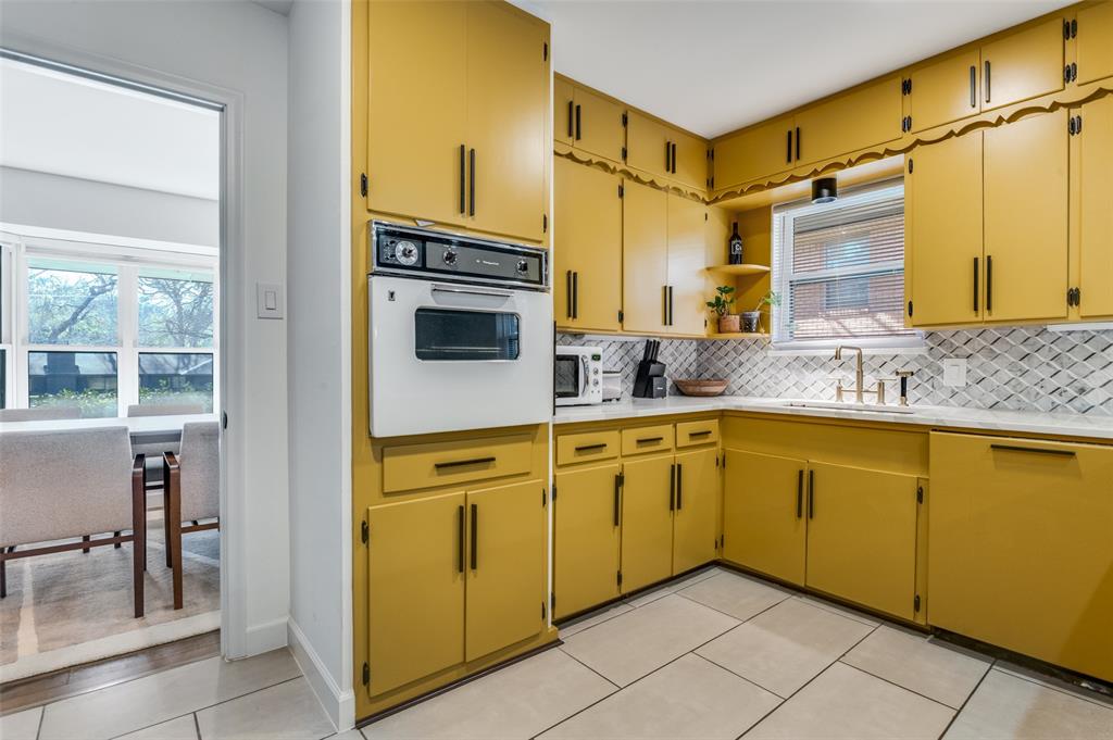 2855 West 9th Street Dallas, TX 75211 - Photo 12 of 23