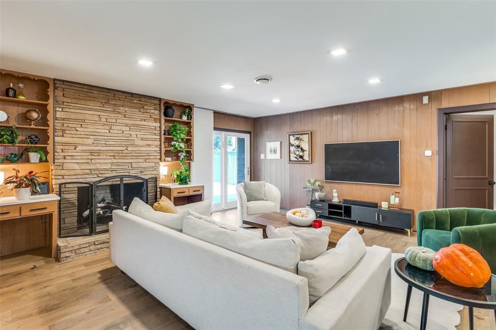 2855 West 9th Street Dallas, TX 75211 - Photo 4 of 23