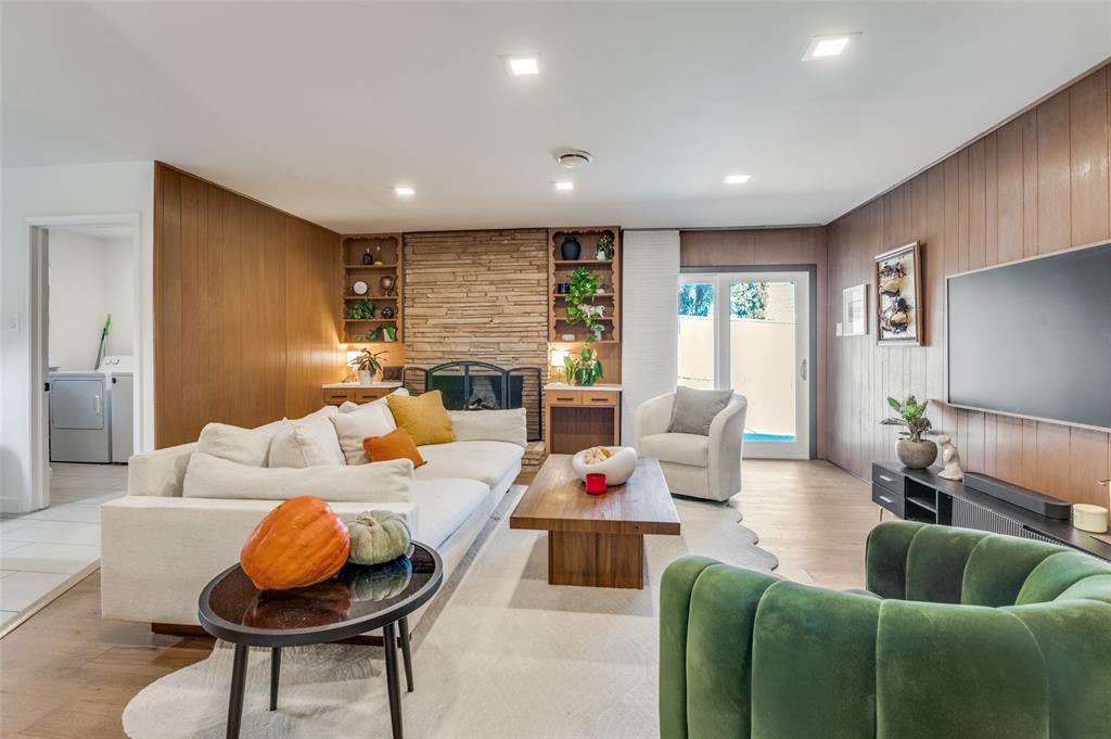 2855 West 9th Street Dallas, TX 75211 - Photo 5 of 23