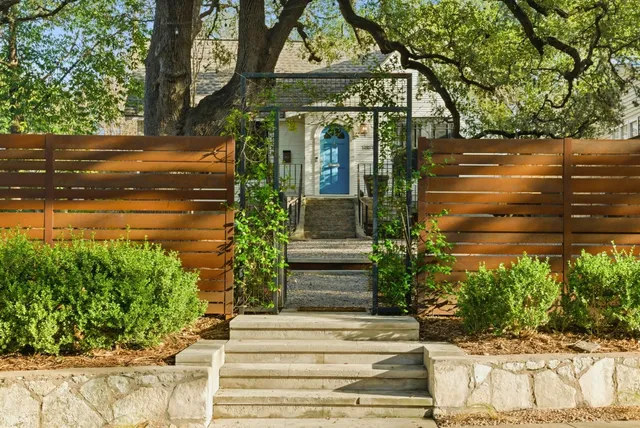 $7,000 | 1601 Alta Vista Avenue, Austin, TX 78704