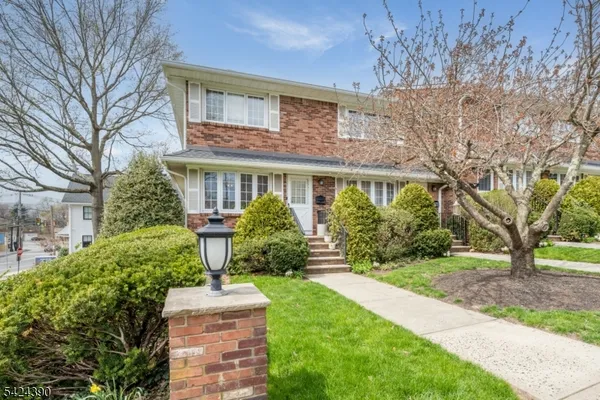 $625,000 | 777 Springfield Avenue, Unit 1, Summit, NJ 07901
