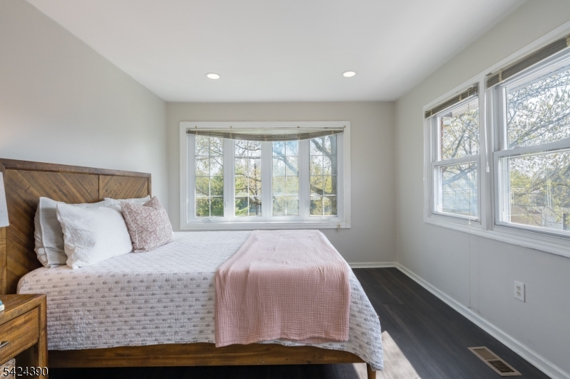 777 Springfield Avenue, Unit 1 Summit, NJ 07901 - Photo 23 of 33