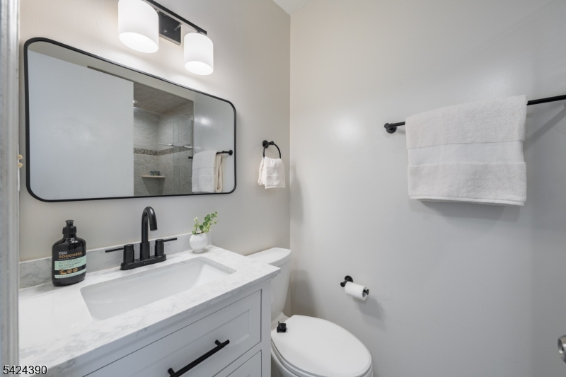 777 Springfield Avenue, Unit 1 Summit, NJ 07901 - Photo 25 of 33