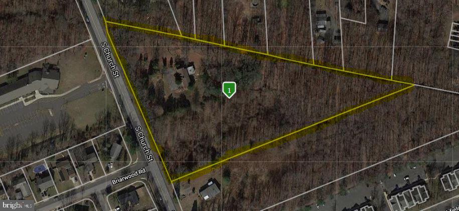 917 South Church Street Mount Laurel, NJ 08054 - Photo 6 of 24 Great location, plenty of room for your project!