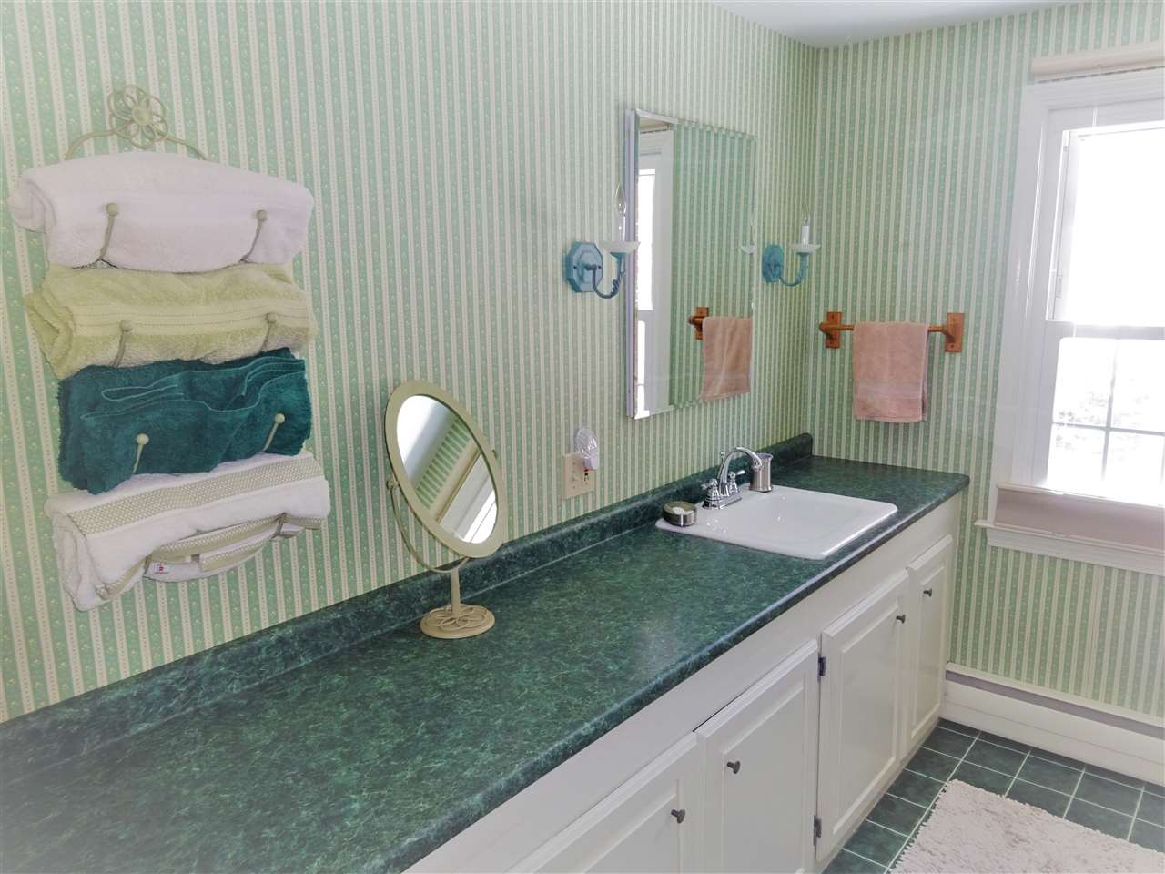 13 Worcester Street Keene, NH 03431 - Photo 24 of 33 Gallery Image 24