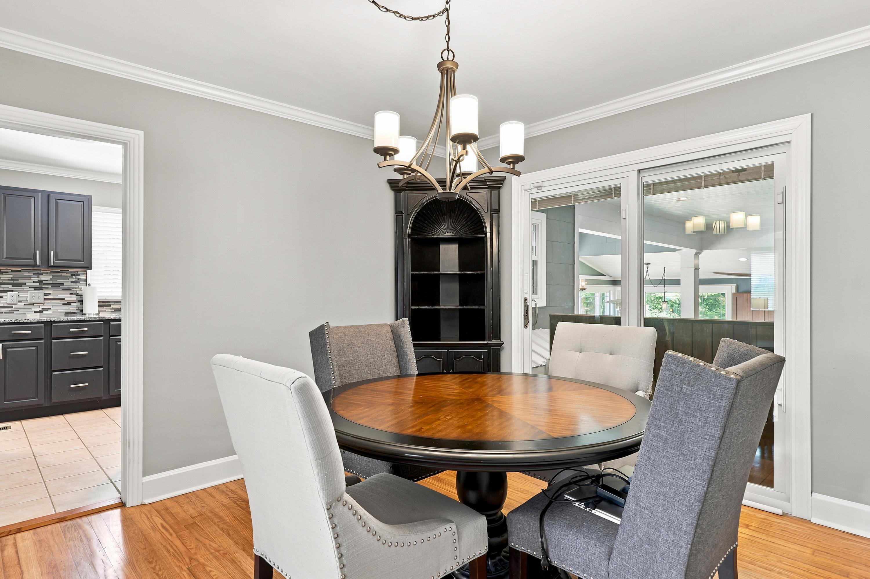 1344 Joiner Road Chattanooga, TN 37421 - Photo 11 of 39 Dining Room
