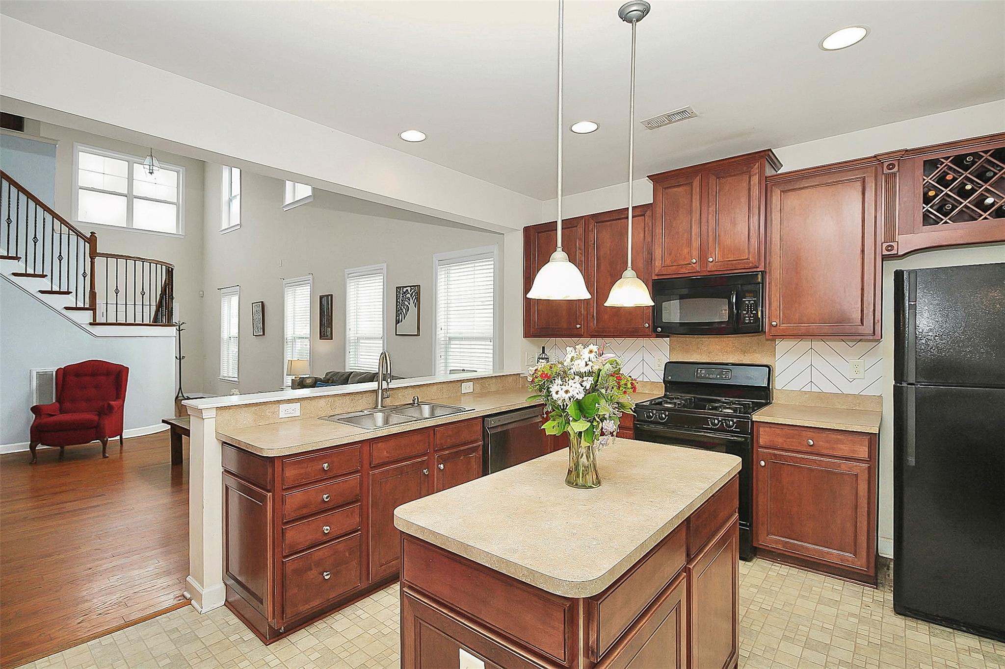 11016 Greenhead View Road Charlotte, NC 28262 - Photo 8 of 38 Gallery Image 8