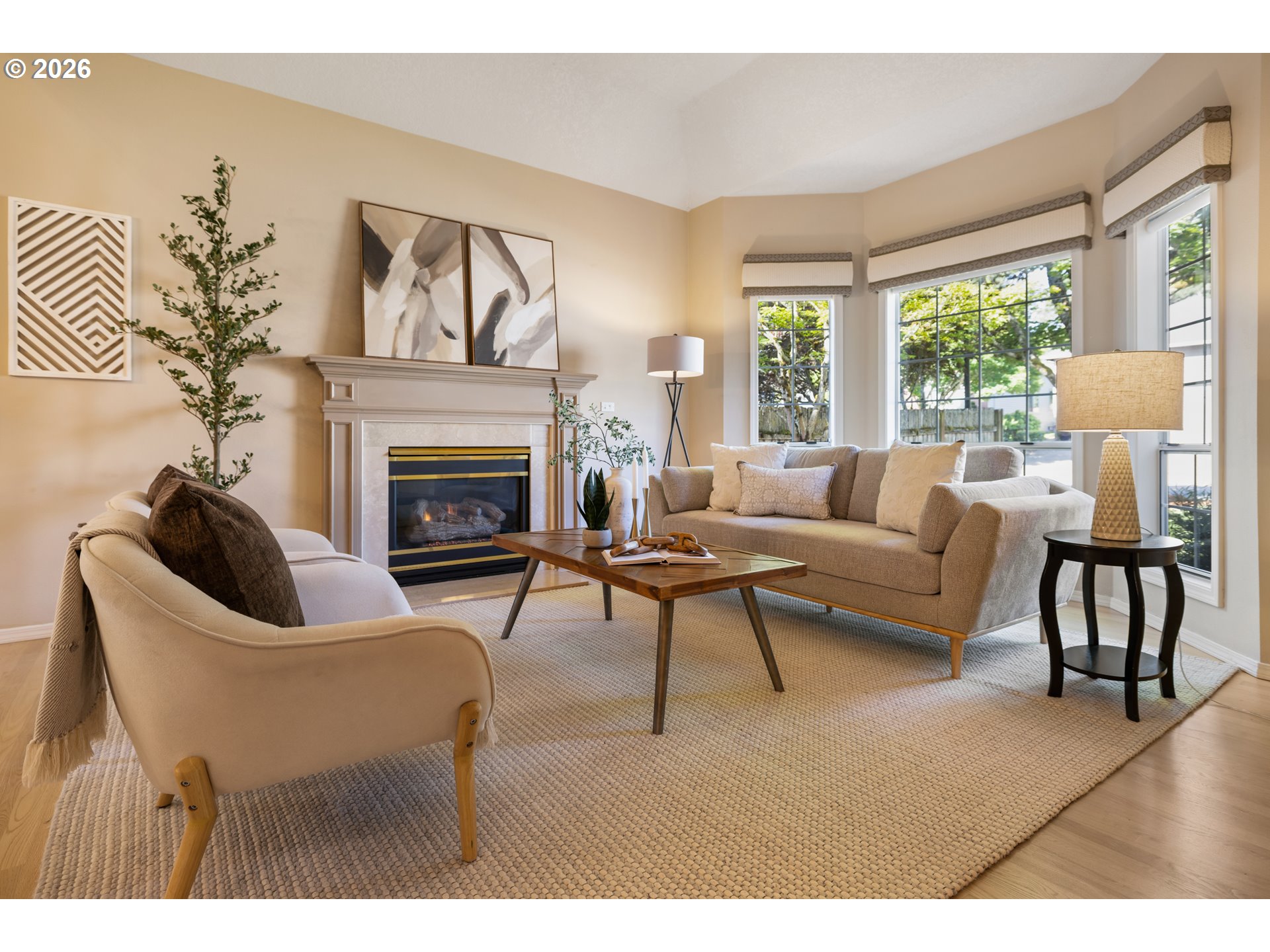 14550 Southwest 130th Avenue Portland, OR 97224 - Photo 4 of 43 Living Room
