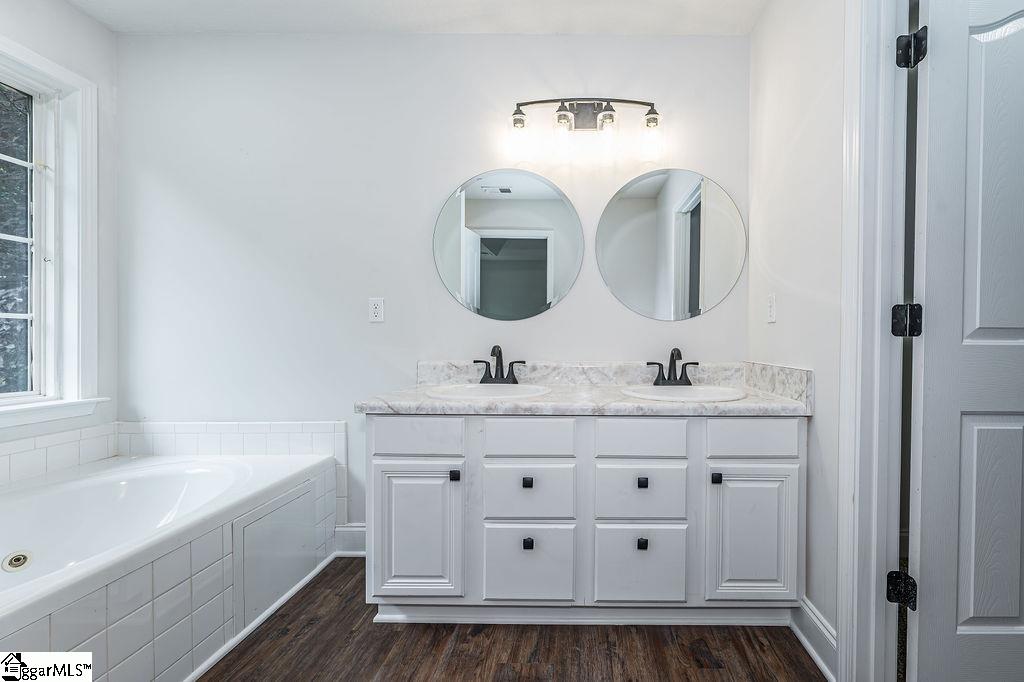 2114 Gap Creek Road Greer, SC 29651 - Photo 11 of 19 Gallery Image 11