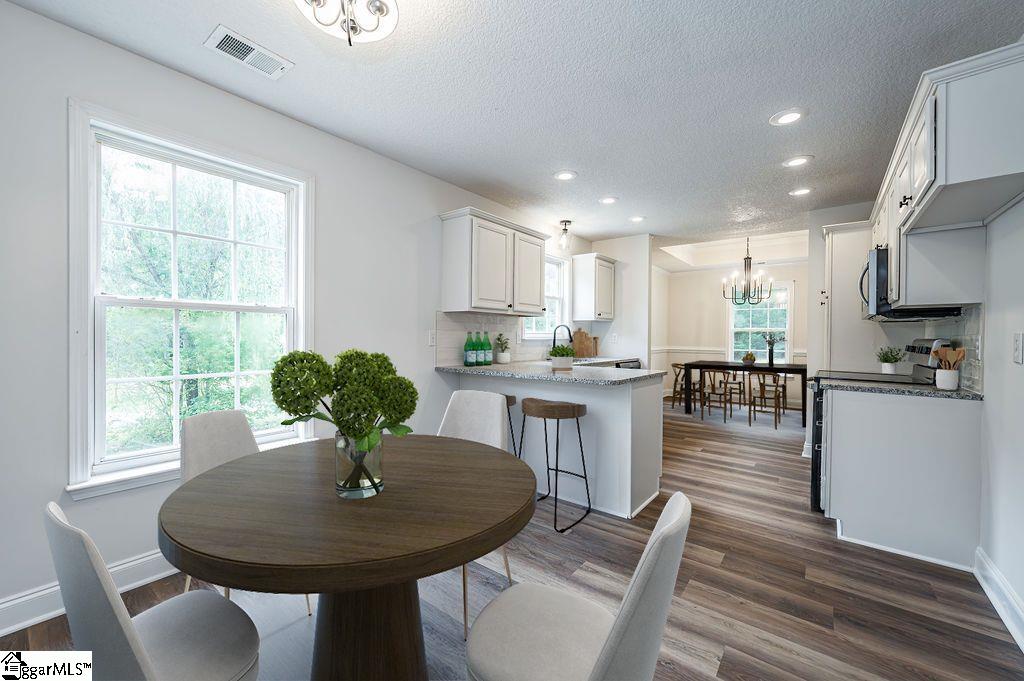 2114 Gap Creek Road Greer, SC 29651 - Photo 5 of 19 Gallery Image 5