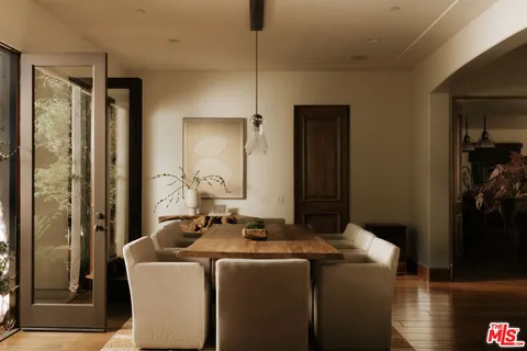 $8,500,000 | 1046 North Norman Place, Los Angeles, CA 90049