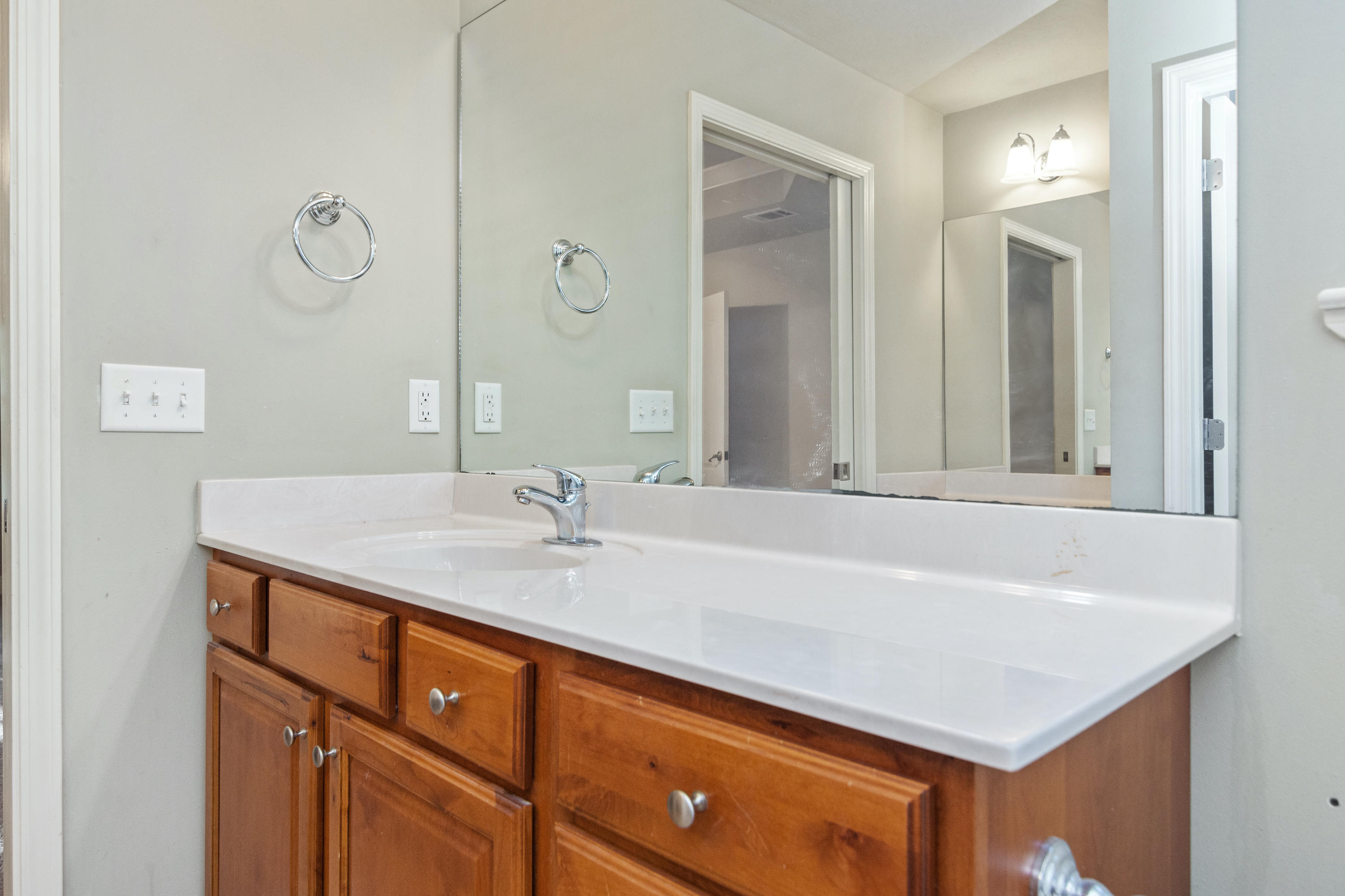 112 Pointer Lane Crestview, FL 32536 - Photo 16 of 28 master bath