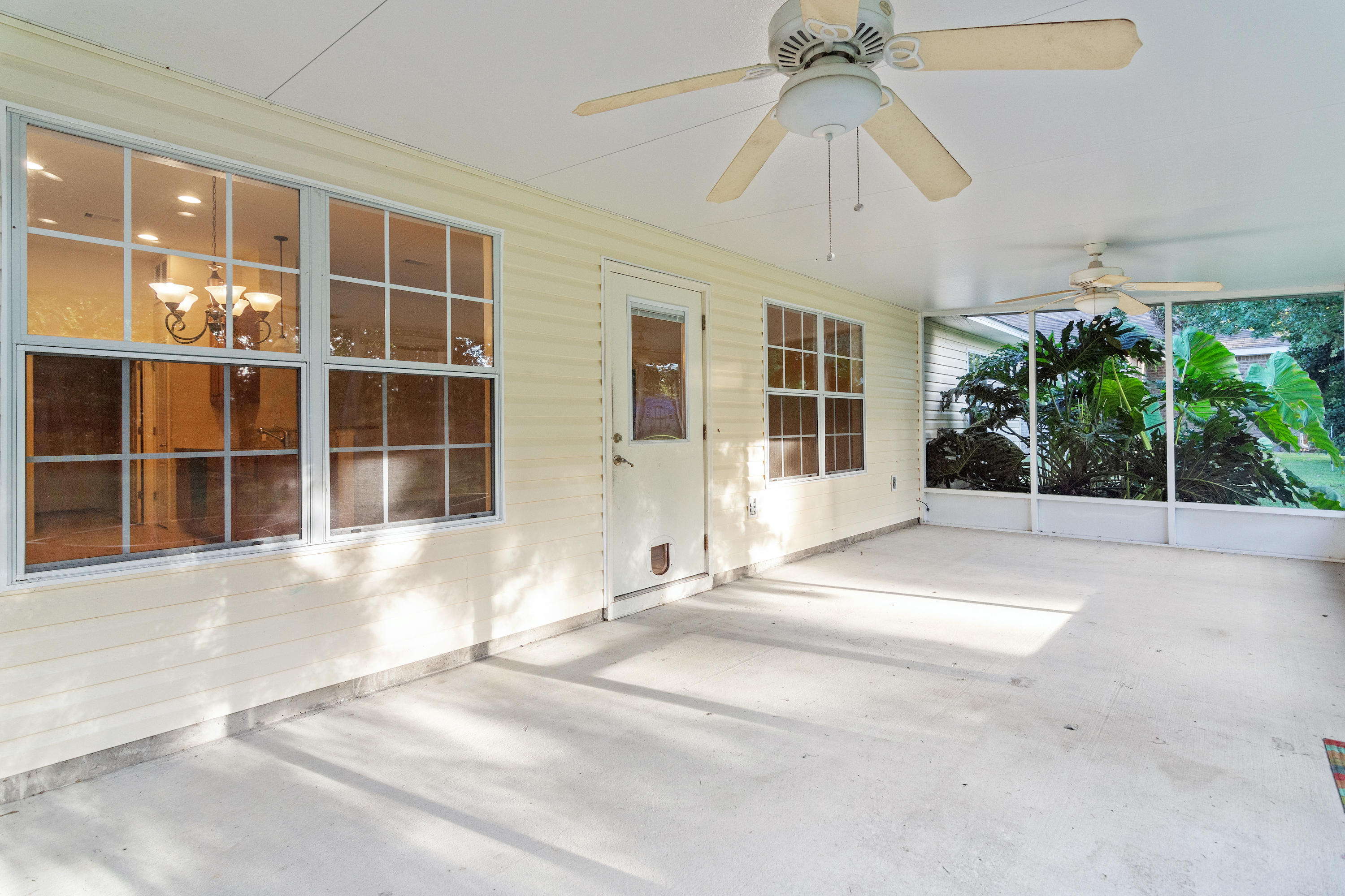 112 Pointer Lane Crestview, FL 32536 - Photo 25 of 28 screened patio