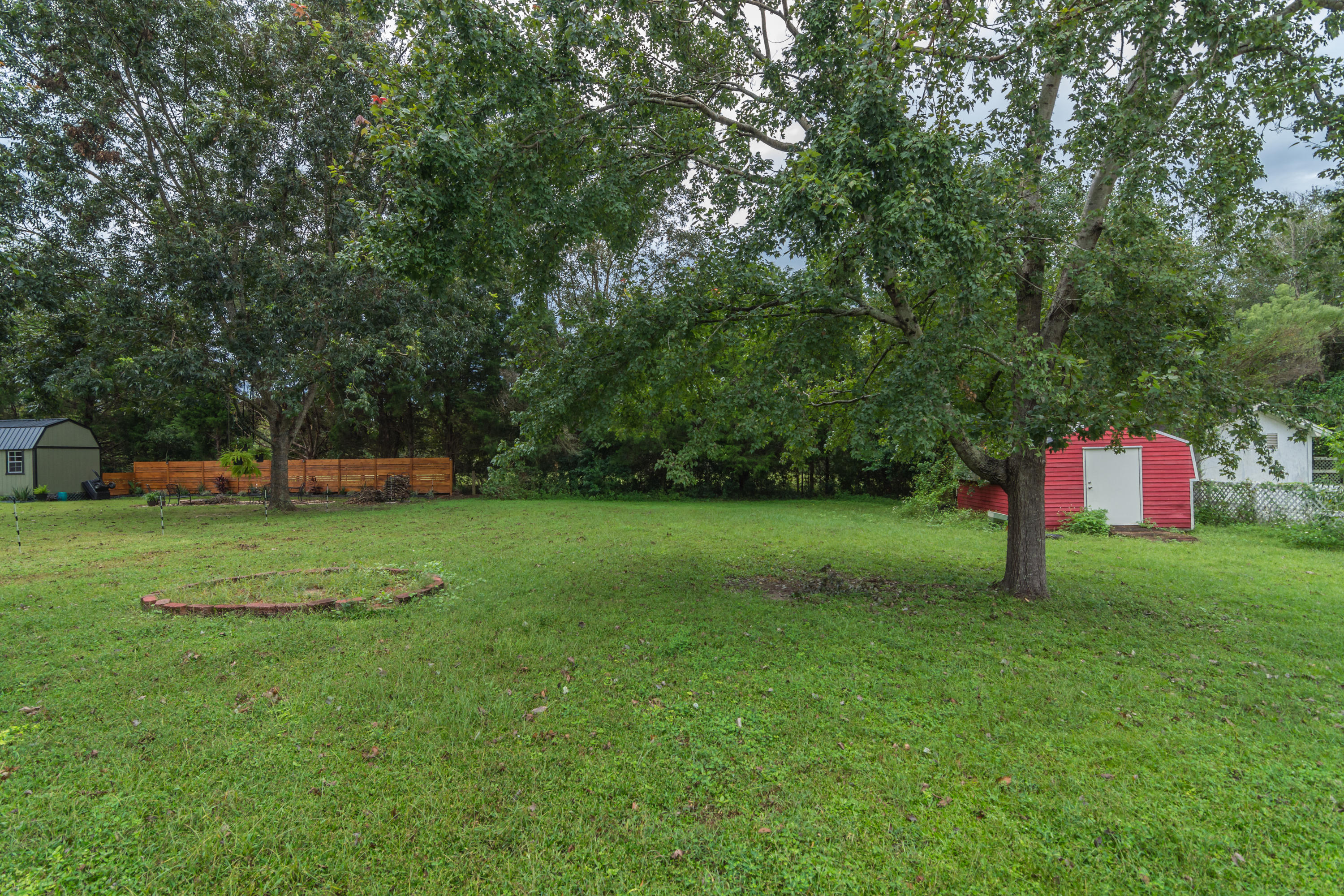 112 Pointer Lane Crestview, FL 32536 - Photo 27 of 28 backyard