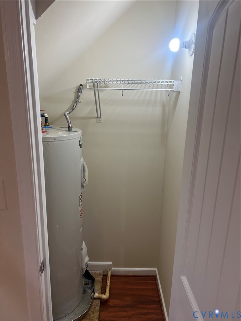 1111 Tabb Avenue Hopewell, VA 23860 - Photo 8 of 29