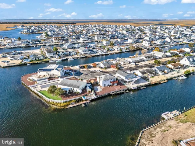 $519,900 | 135 East Potomac Drive, Tuckerton, NJ 08087