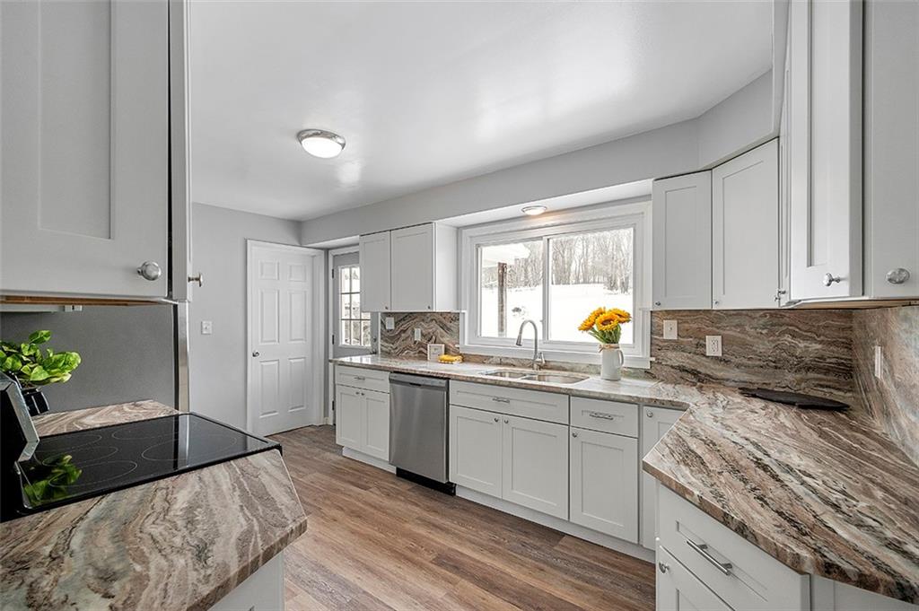 102 Hoover Road New Castle, PA 16101 - Photo 9 of 25 Gallery Image 9