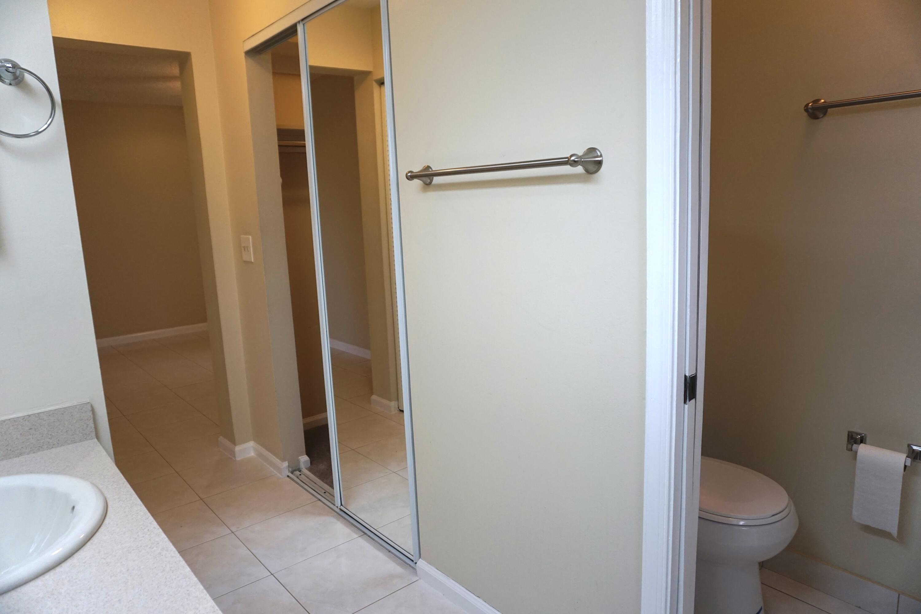 5311 Park Pl Circle Boca Raton, FL 33486 - Photo 11 of 18 10