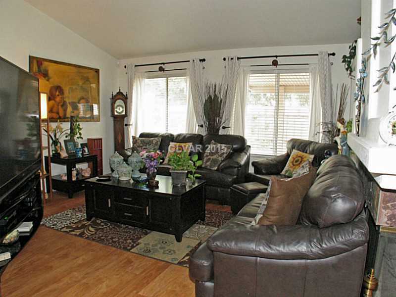 114 Rancho Maderas Way Henderson, NV 89002 - Photo 5 of 34 Property Photo. FORMAL LIVING