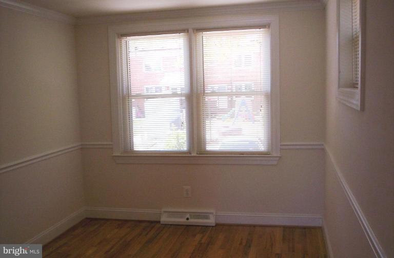 5444 Bucknell Road Baltimore, MD 21206 - Photo 17 of 18 Dining Area