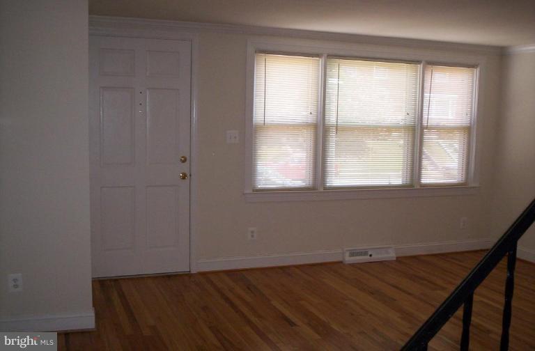 5444 Bucknell Road Baltimore, MD 21206 - Photo 6 of 18 Living Room #2