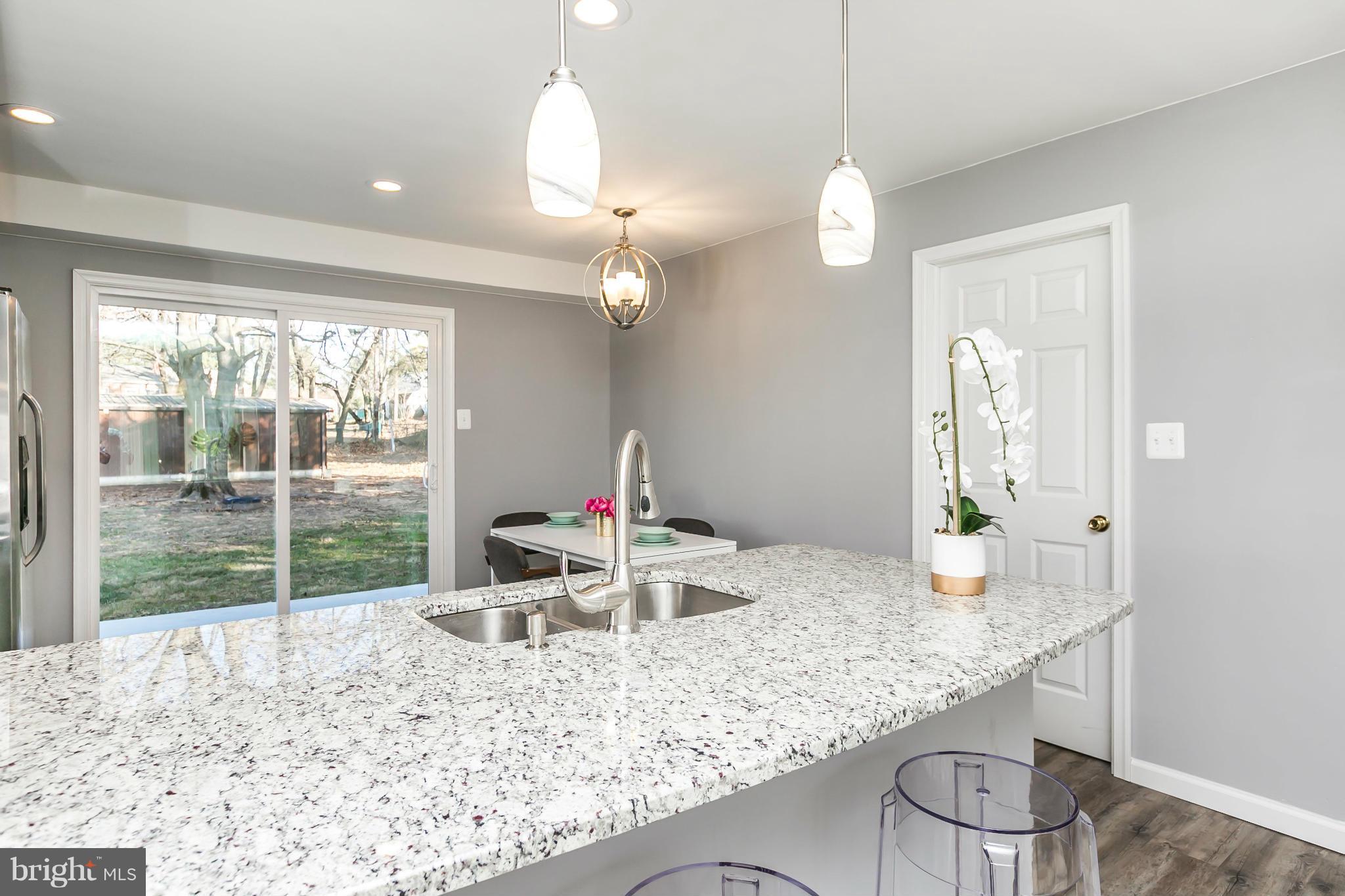 324 Walgrove Road Reisterstown, MD 21136 - Photo 7 of 30 Interior (General)