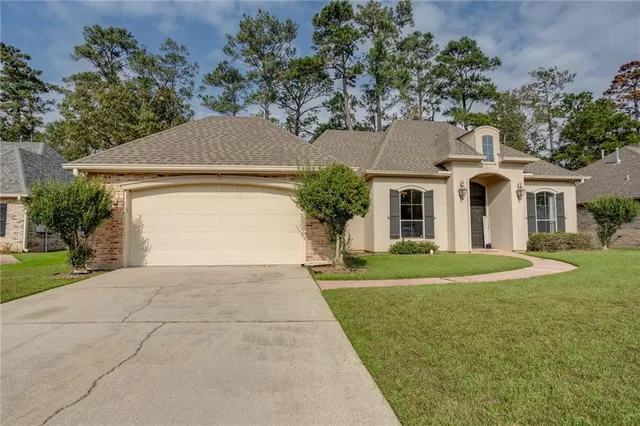 $379,000 | 188 Timberwood Drive, Madisonville, LA 70447
